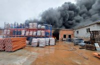Уночі росіяни обстріляли підприємство у Краматорську