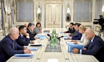 Порошенко решил отложить дальнейшую мобилизацию