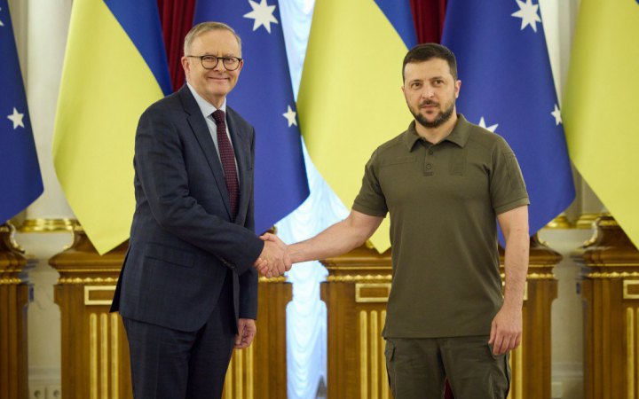 Австралія надасть Україні БТРи, бронеавтомобілі, безпілотники та іншу військову техніку, - Албенізі