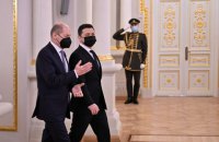 Зеленський пообіцяв надати для дискусій законопроєкти про особливий статус Донбасу і місцевих виборів, – Шольц
