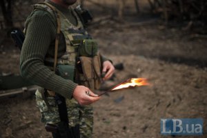 За минувшие сутки погибли семь военных, 10 ранены