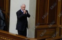 В ПР не против, чтобы Азаров сидел в двух креслах сразу
