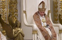 Бенедикт XVI попросил верующих молиться за преемника и за Kатолическую церковь