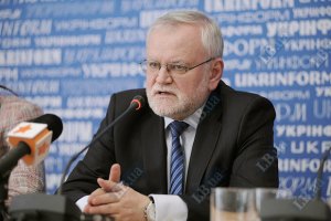 Чиновник "Укравтодора" носит часы за $8 тысяч