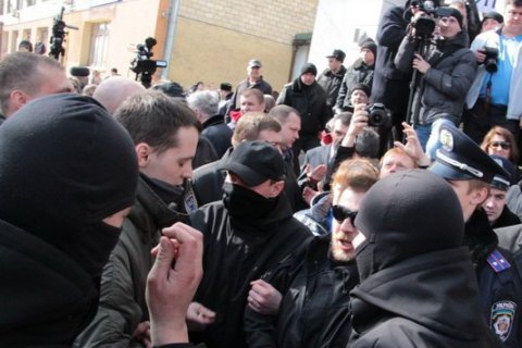 Автомайдановцы решили перекрыть дороги, требуя отставки главы винницкой полиции
