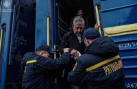 До Тернополя прибув потяг із біженцями з Покровська