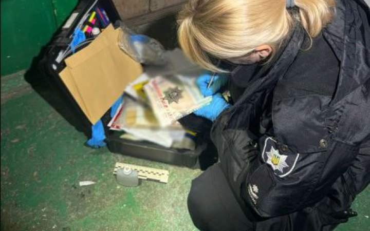 Після сімейної сварки у Одесі пролунали вибухи, двоє людей отримали поранення