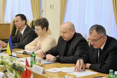 Турчинов: Россия не скрывает агрессивных намерений в отношении Запада