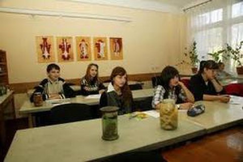 Новый учебный год начнется вовремя и в обычном режиме, - Шмыгаль