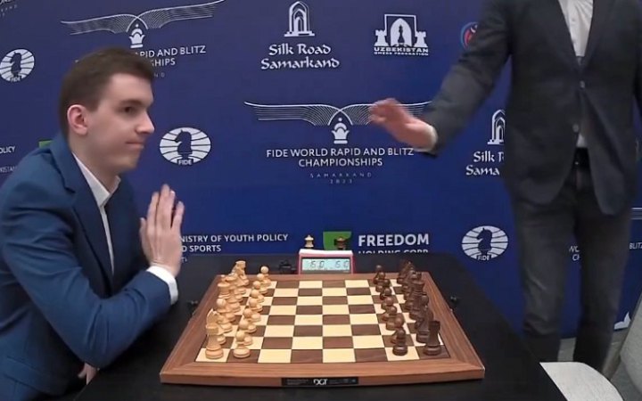 Польський гросмейстер Дуда не потиснув руку супернику-росіянину на Чемпіонаті світу