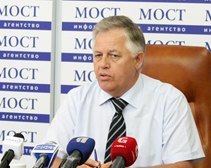 Партия Королевской должна называться "Вперед ногами, Украина", - Симоненко