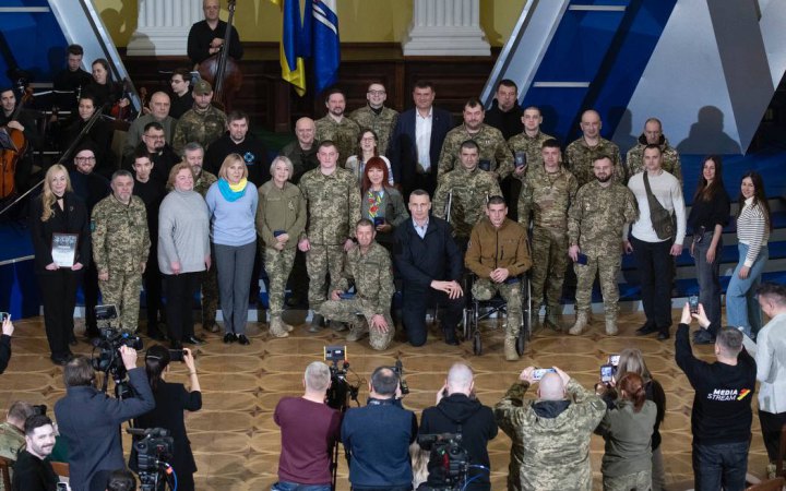 Кличко нагородив бійців 5 штурмової з нагоди річниці створення бригади