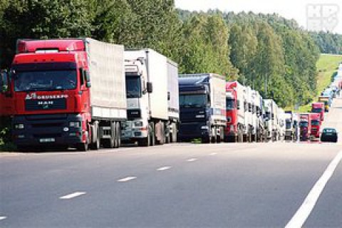 На въезде в Киев со стороны Житомира установили комплекс для взвешивания фур