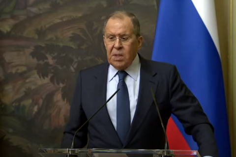 Россия решила закрыть представительство при НАТО