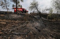 Пожарные тушат в Чернобыльской зоне еще четыре очага тлеющего торфа