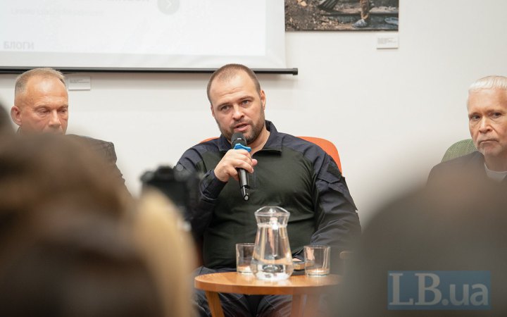 «Ми знайшли дітей, яких уже евакуйовували, у сараї, голодними», — Олександр Фацевич про евакуацію з прифронтових територій 