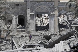 НАТО разбомбило парламент Ливии