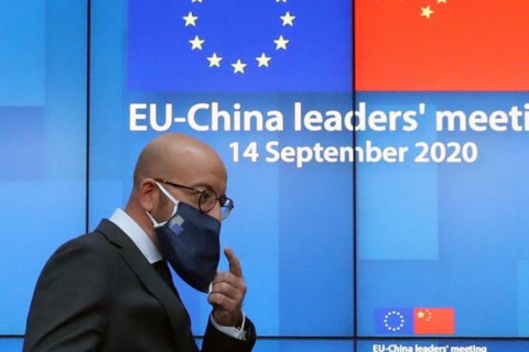 Саміт ЄС перенесли через коронавірус в охоронця президента Європейської Ради
