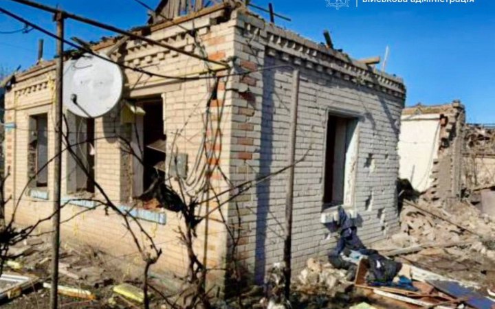 Росіяни завдали авіаудару по Новомиколаївці на Запоріжжі, є жертви