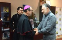 Ватикан виділить €200 тис. для потреб жителів Авдіївки, - Жебрівський