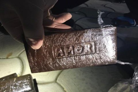 В Украине поймали организатора транзитных поставок гашиша из списка Интерпола