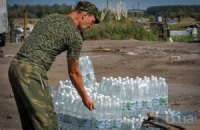 Волонтеры привезли в Славянск гуманитарную помощь