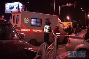 "Скорая" под Кабмином забрала 4 солдат внутренних войск, – депутат