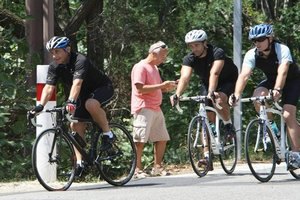 Николя Саркози и Карла Бруни будут отдыхать в Варе