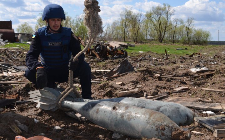 У ДСНС розповіли, скільки вибухівки, авіабомб і небезпечних предметів виявили від початку повномасштабного вторгнення
