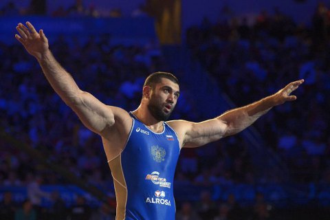Трехкратный российский чемпион мира по вольной борьбе сознался в употреблении допинга