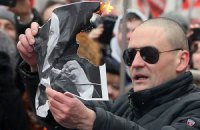 Удальцов призвал провести весной "бессрочную массовую акцию"