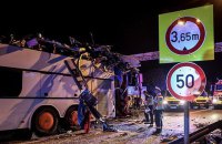 28 украинских туристов пострадали в крупном ДТП в Будапеште (обновлено)