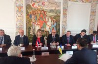 Делегация французских парламентариев посетила Одессу и Донбасс