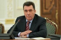 РНБО продовжила санкції проти двох російських банків ще на три роки 