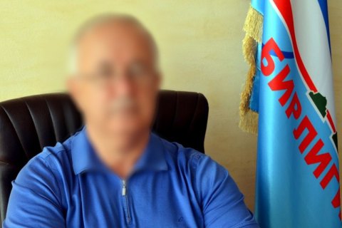 Прокуратура заочно сообщила экс-главе Генической РГА о подозрении в финансировании "Самообороны Крыма"