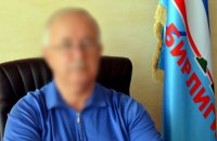 Прокуратура заочно сообщила экс-главе Генической РГА о подозрении в финансировании "Самообороны Крыма"