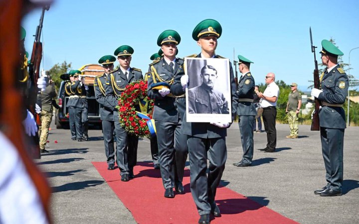 Лідер ОУН Богдан Червак: «Ніхто, включно з Бандерою і Шухевичем, не сміли підняти проти нього голос» 