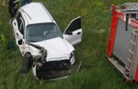 ​Грузовой поезд врезался в автомобиль возле Нежина, погибла женщина