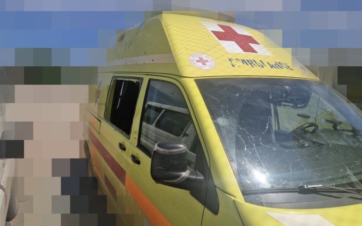 Російські війська атакували авто місії Червоного Хреста України