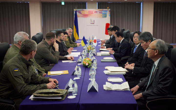 Зеленський зустрівся з прем’єром Японії Кісідою