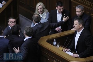 Свободовцы придумали, как научить регионалов украинскому языку