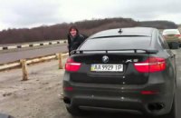 ​Сын Кернеса гоняет со скоростью 260 км/ч