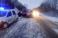 Водитель автобуса и 7 пассажиров пострадали в ДТП с "Газелью" во Львовской области
