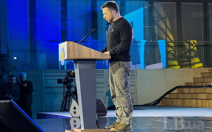 Уряд розробляє програму українського кешбеку "Купуй українське", – Зеленський