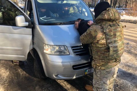 Затримали грабіжника, який втік після нападу на фельд'єгерів у поїзді