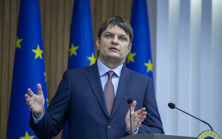 У більшості районів Молдови відновили електропостачання