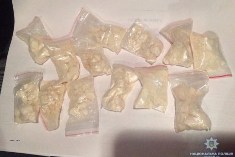 Полиция задержала женщину, которая рассылала по почте амфетамин из оккупированной Макеевки