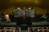 Порошенко на сессии Генассамблеи ООН случайно зашел в расположение российской делегации
