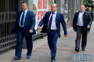 Прокуратура просить суд повернути державі 15 тис. га мисливських угідь сина Пшонки