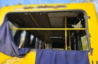 Уранці окупанти атакували дроном маршрутку у Херсоні: є загиблі та поранені (оновлено)